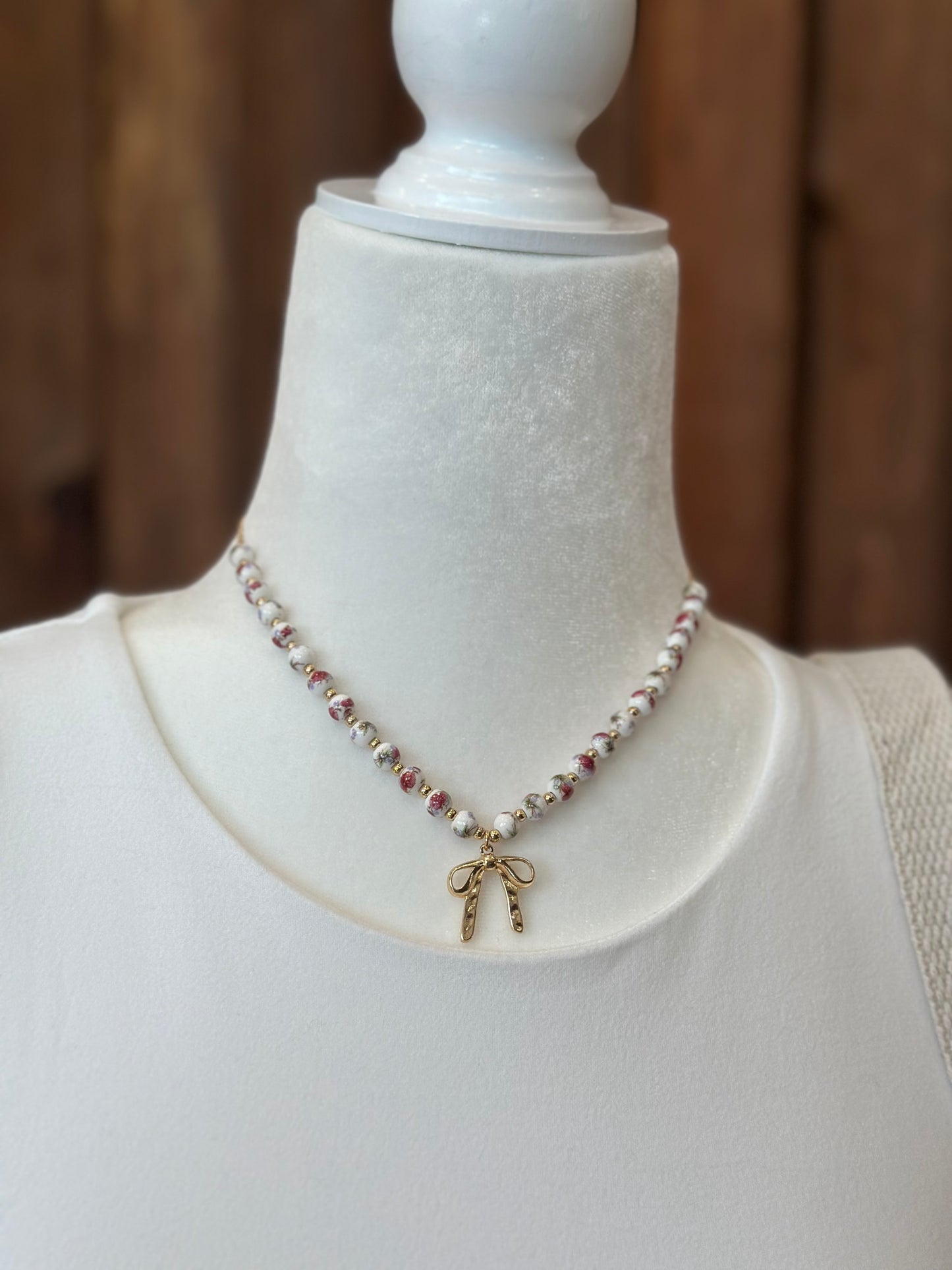Coquette Bow Daydream Beaded Necklace