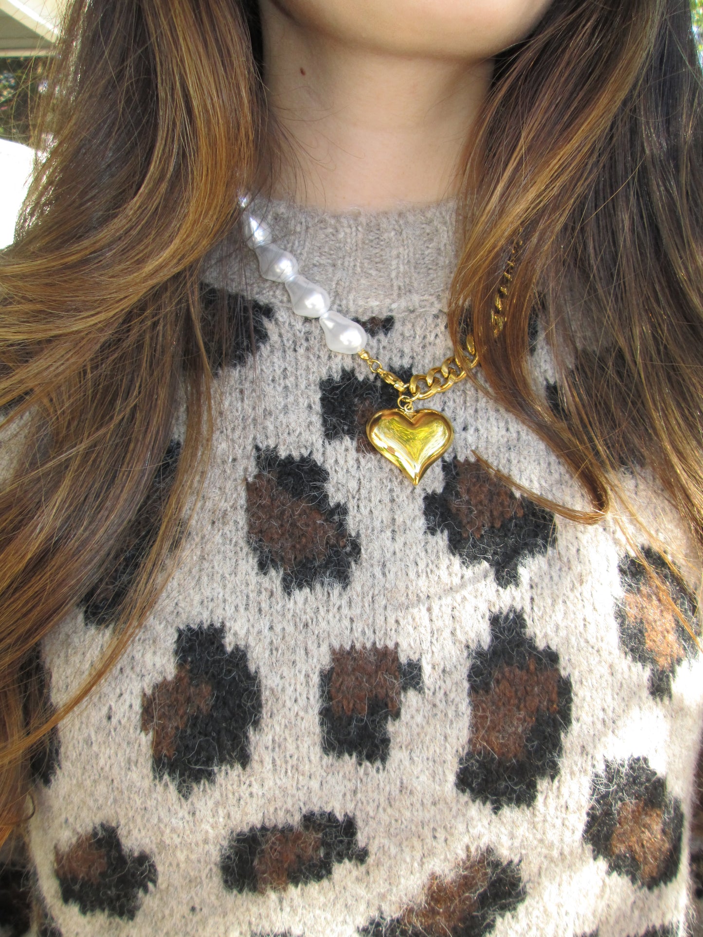 Dreamy Pearl + Gold Moment Heart Necklace